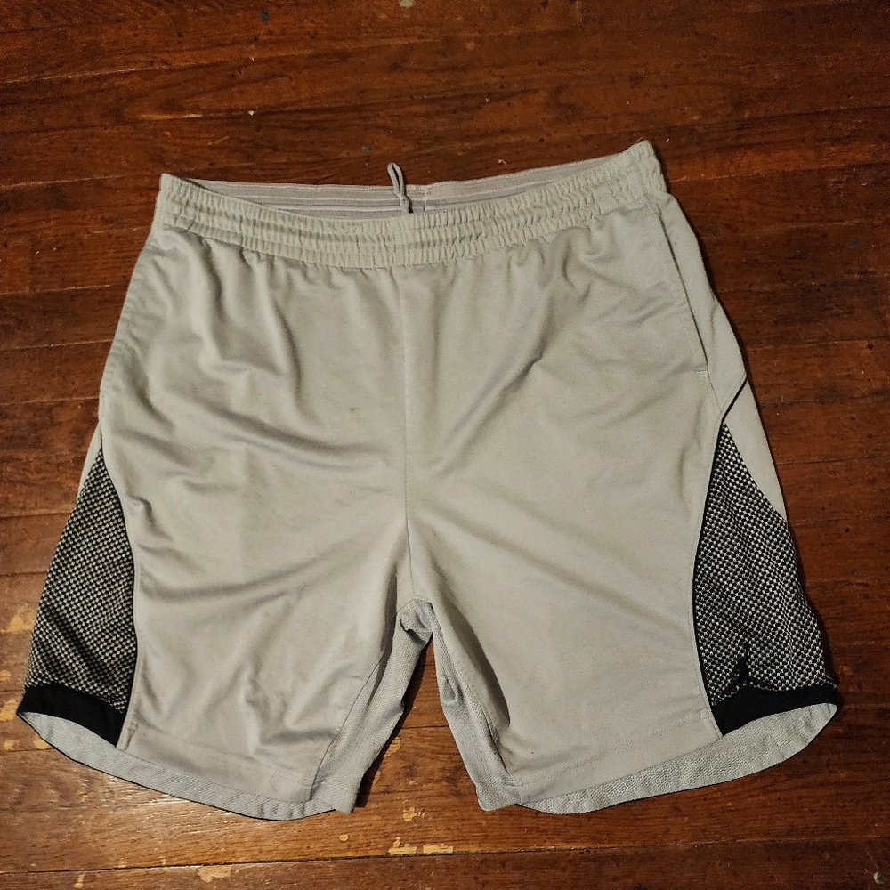 Jordan Mens Sz 2XL Gray Basketball Shorts